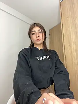sophiagc online show from June 2026 04:15:02 AM