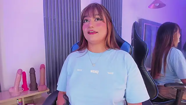 Isa foxxx26 online show from July 2026 01:30:01 AM