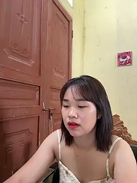 Lili 019 online show from June 2026 04:25:01 AM
