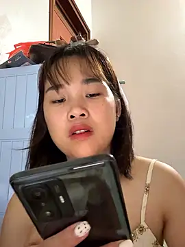 Lili 019 online show from June 2026 03:54:02 PM