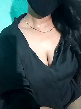 Cute-Ishita online show from June 2026 04:44:01 PM