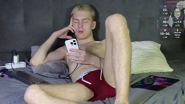 Snapshot of Tommy_CrashXXX chatting on July 2026 12:15:02 AM Tommy CrashXXX online show from July 2026 12:15:02 AM