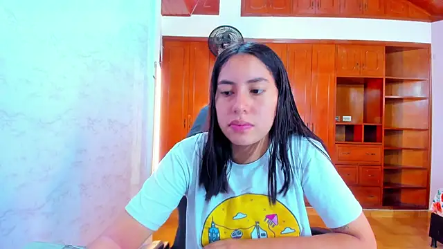 Soffy and Emily online show from July 2026 01:25:01 PM