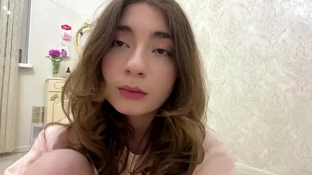 Snapshot of Rosie_Sweety chatting on July 2026 07:13:01 PM Rosie Sweety online show from July 2026 07:13:01 PM