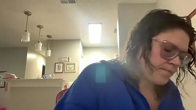 cozyqt94 online show from June 2026 10:41:01 AM