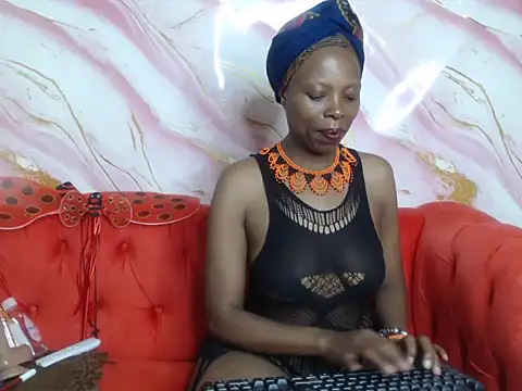 PreciousEbonyPearl05 online show from May 2026 04:23:02 PM
