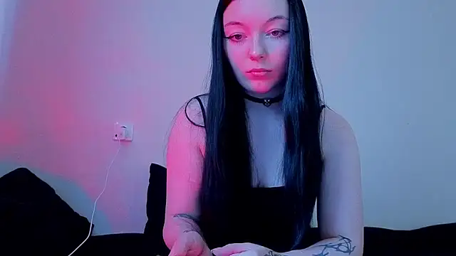 Naomi Lanee online show from May 2026 01:31:01 PM