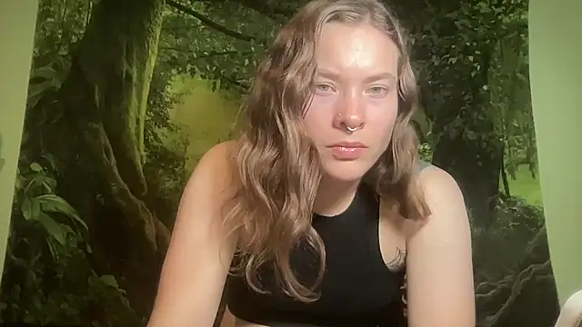 mo0ngoddess online show from June 2026 03:19:02 AM
