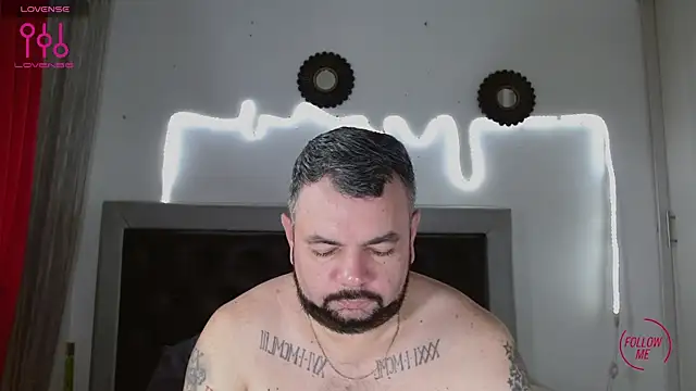 Snapshot of perverseveteranmanxxx chatting on September 2025 02:50:02 PM perverseveteranmanxxx online show from September 2025 02:50:02 PM