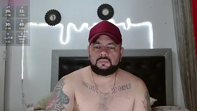 Snapshot of perverseveteranmanxxx chatting on November 2025 05:38:01 AM perverseveteranmanxxx online show from November 2025 05:38:01 AM