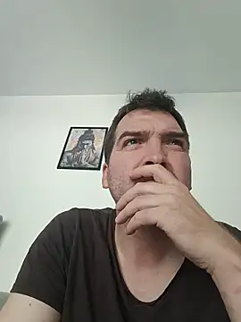 oncle33 online show from May 2026 08:54:01 AM