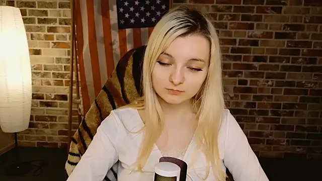 Angela Bunny online show from June 2026 09:23:02 AM