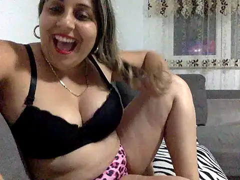 Snapshot of Antoniasweet chatting on May 2026 06:50:02 PM Antoniasweet online show from May 2026 06:50:02 PM