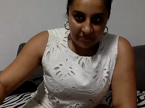 Snapshot of Antoniasweet chatting on May 2026 06:42:02 PM Antoniasweet online show from May 2026 06:42:02 PM