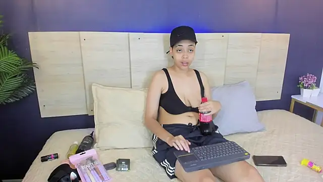 double charm online show from June 2026 01:57:02 PM