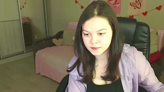 Snapshot of DelarySong chatting on May 2026 06:14:01 PM DelarySong online show from May 2026 06:14:01 PM