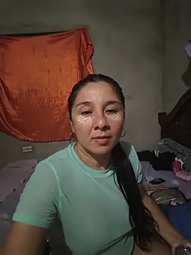 noemy-25 online show from May 2026 04:52:01 AM