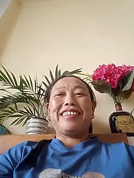 lili anhh online show from May 2026 05:48:02 AM