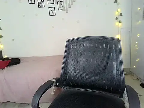 EVA Jacks online show from July 2026 09:21:01 PM