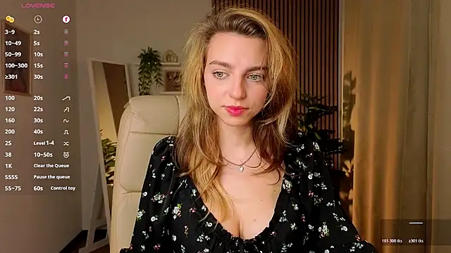 CherryCl0ud online show from May 2026 02:40:01 AM