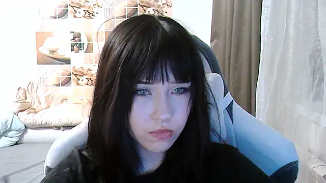 NoirEva online show from July 2026 06:44:01 PM