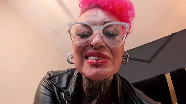 mistress sandy online show from July 2026 10:01:02 PM