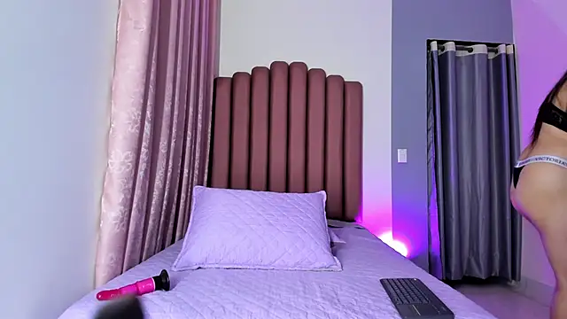 Danii-03 online show from May 2026 08:28:01 PM