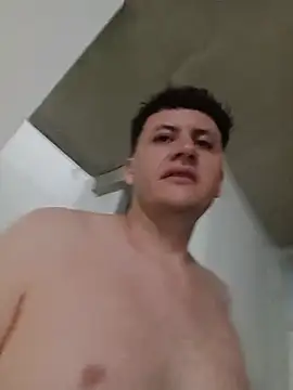 Snapshot of Maduro-Mariquita chatting on July 2026 01:51:02 AM Maduro-Mariquita online show from July 2026 01:51:02 AM