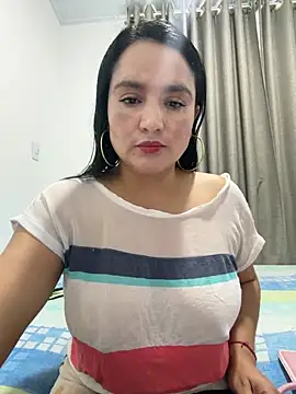 rousee69  online show from June 2026 10:48:02 PM