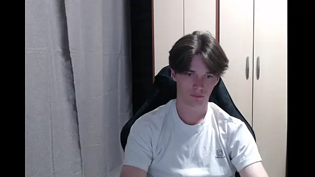 Snapshot of arthur___king chatting on July 2026 01:04:02 PM arthur king online show from July 2026 01:04:02 PM