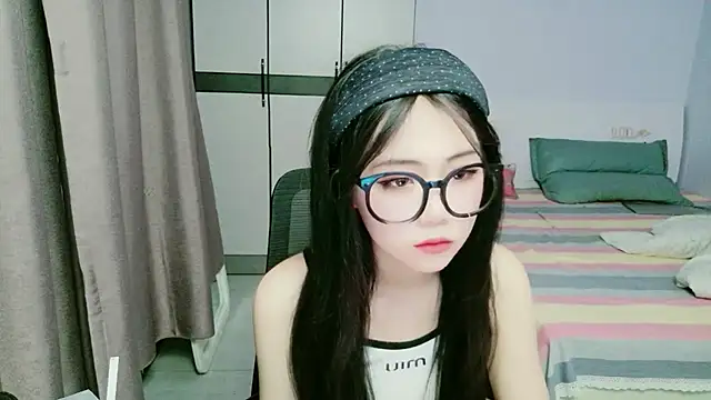 xiaoxiaoyu030 online show from May 2026 10:21:01 AM