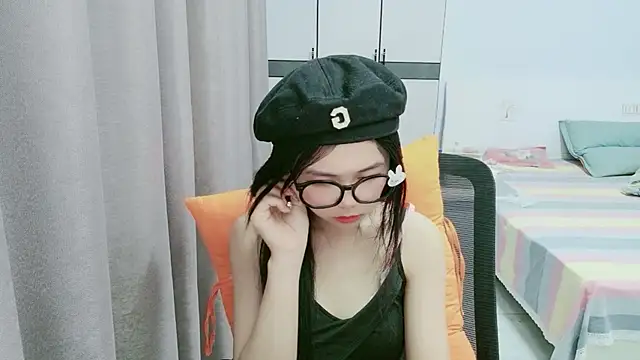 Snapshot of xiaoxiaoyu030 chatting on July 2026 08:52:02 AM xiaoxiaoyu030 online show from July 2026 08:52:02 AM