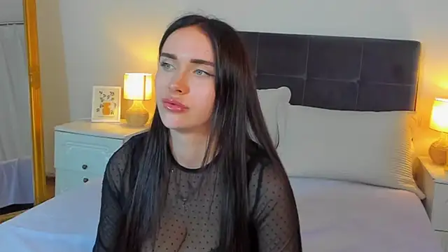 KellyWhites online show from July 2026 05:43:02 AM
