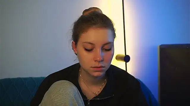 Sairallyn online show from May 2026 05:12:01 AM
