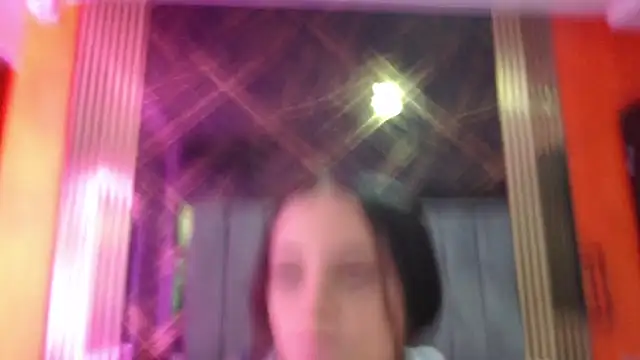 Snapshot of gissel_and_fabi chatting on June 2026 05:59:01 PM gissel and fabi online show from June 2026 05:59:01 PM