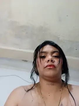 luxuryluna online show from July 2026 01:45:01 AM