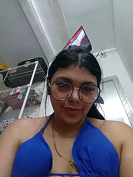 luxuryluna online show from July 2026 05:37:02 PM