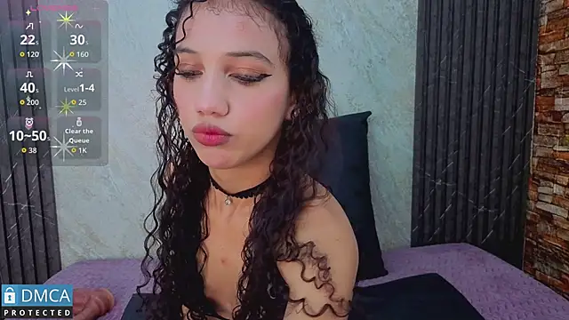 Snapshot of valentinaa_07 chatting on June 2026 07:05:01 PM valentinaa 07 online show from June 2026 07:05:01 PM