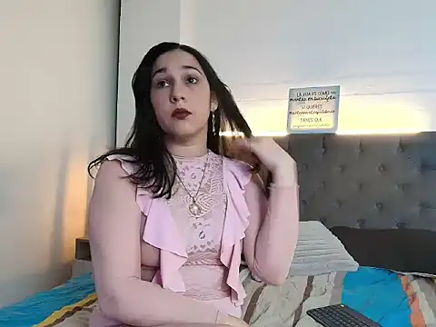 Rossy Marks online show from May 2026 12:45:02 PM
