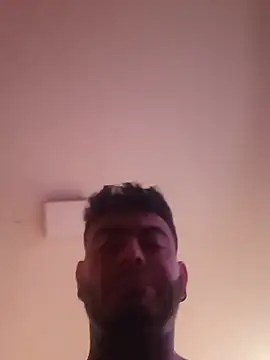 El-Buho online show from May 2026 07:34:02 PM