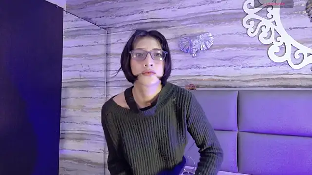 Snapshot of katanablade__ chatting on July 2026 08:57:02 PM katanablade online show from July 2026 08:57:02 PM