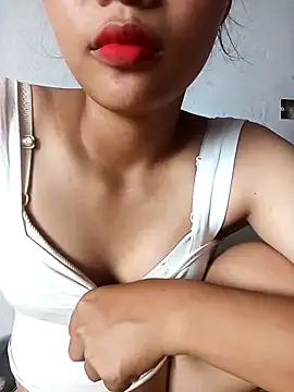 Hivi 06 online show from May 2026 05:02:02 AM