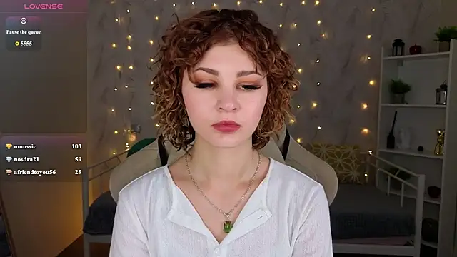 Kira  Fluffy online show from July 2026 07:23:02 AM
