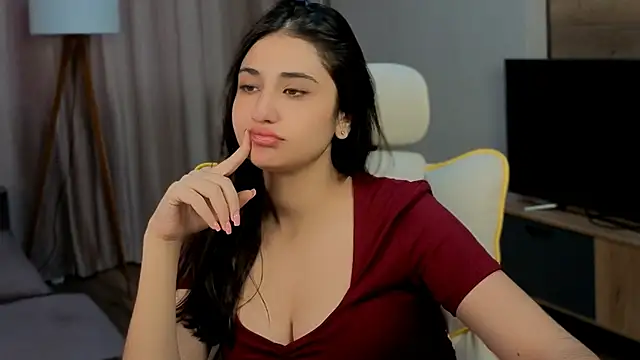 Snapshot of honeylanaa chatting on June 2026 04:15:02 AM honeylanaa online show from June 2026 04:15:02 AM