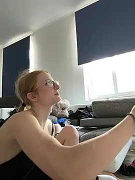 LauraundSteve  online show from July 2026 05:06:01 PM