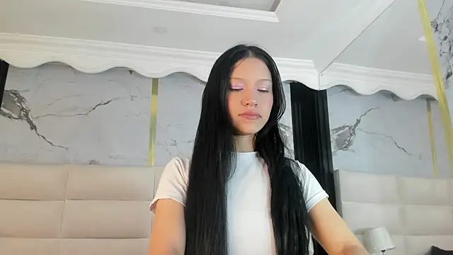 SophiieCalloway1 online show from June 2026 03:14:01 PM