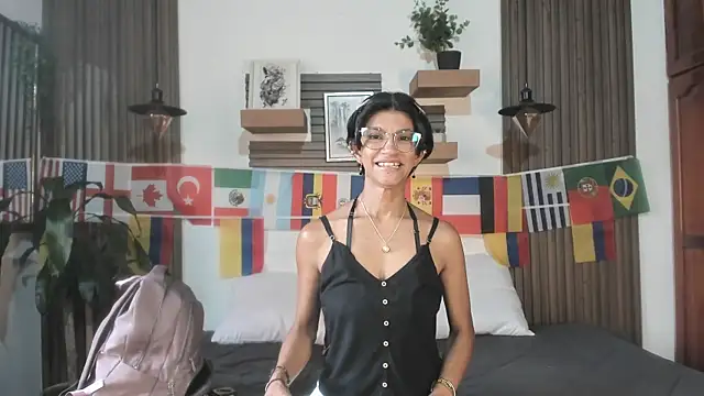 Snapshot of Evaa_campbell chatting on July 2026 12:11:01 PM Evaa campbell online show from July 2026 12:11:01 PM