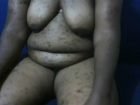 Snapshot of Sexypat3 chatting on July 2026 01:32:02 AM Sexypat3 online show from July 2026 01:32:02 AM