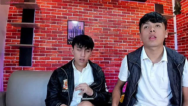 Hoot boyss  online show from July 2026 08:01:01 PM