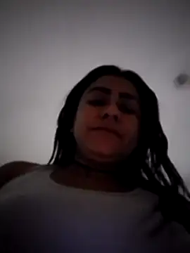 Scarlet 01  online show from June 2026 12:22:02 AM